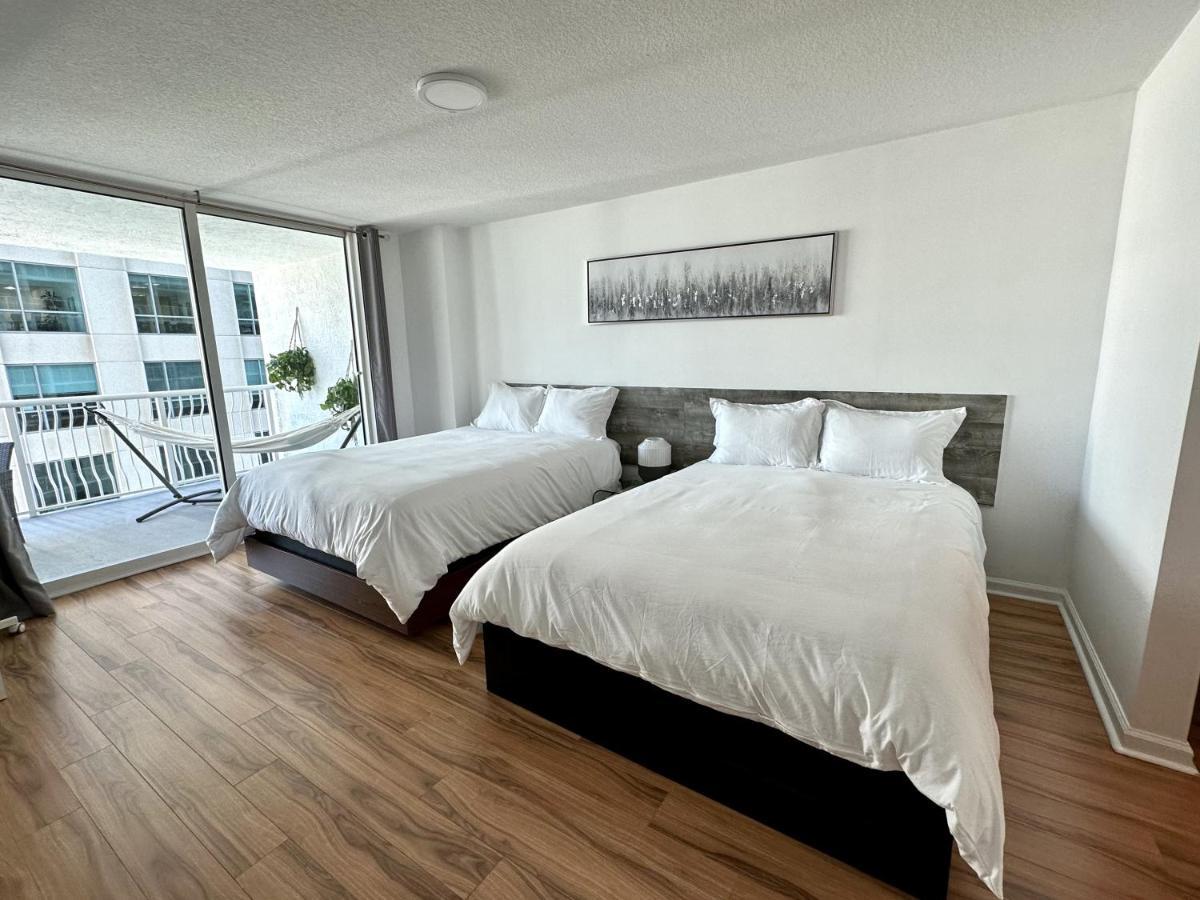 City & Sea View+Free Parking Modern Condo Майами Экстерьер фото